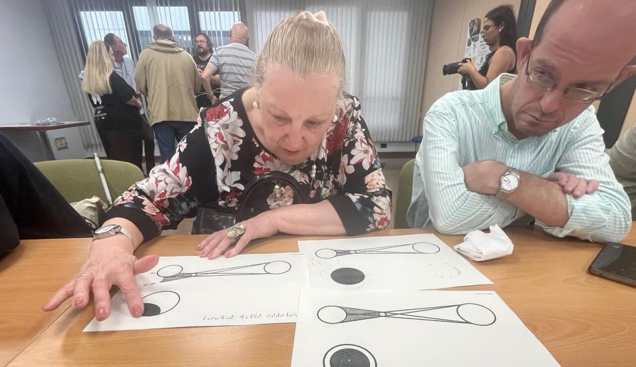 El eclipse a trav&eacute;s de los o&iacute;dos, una alternativa para las personas con discapacidad visual