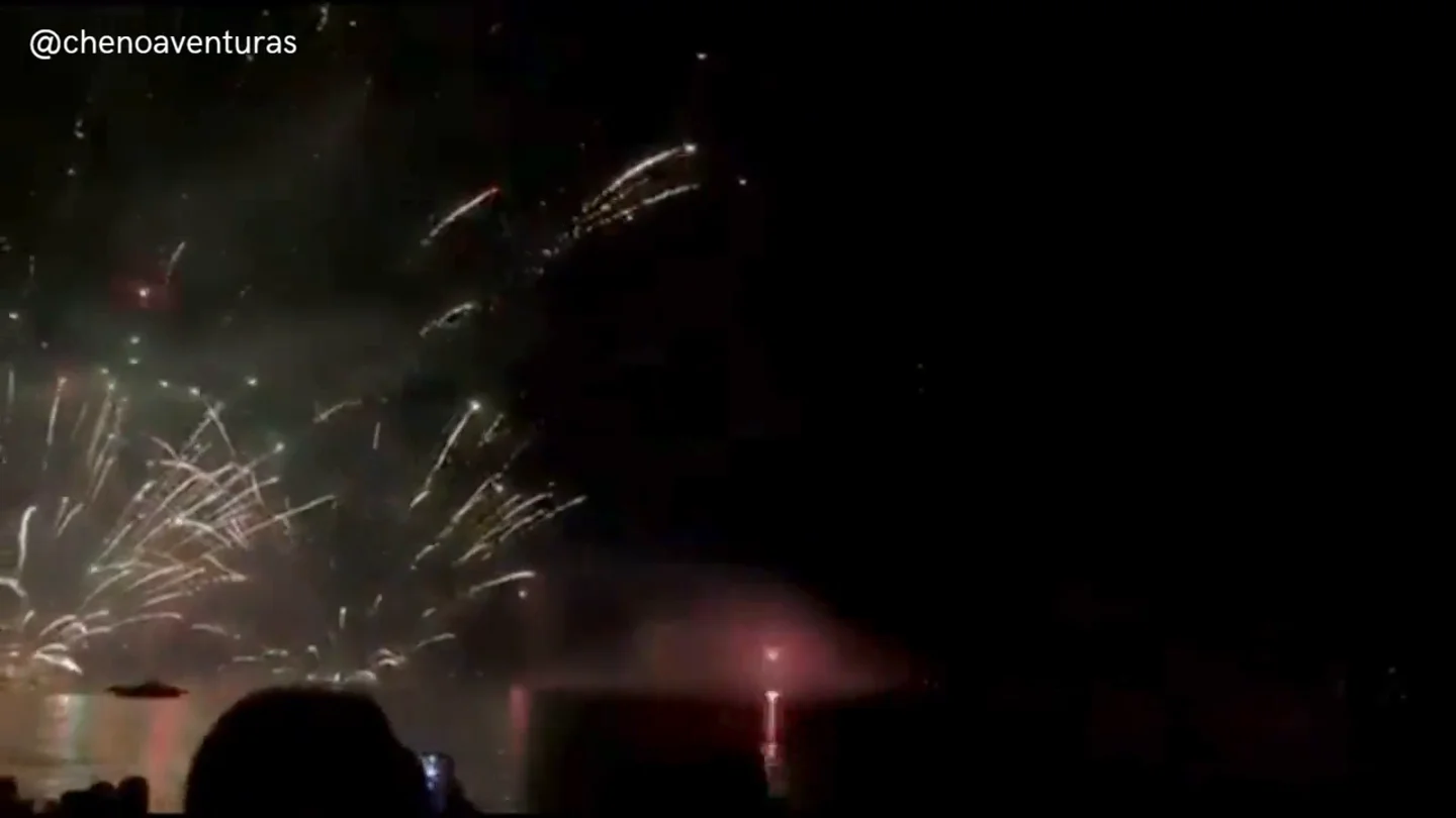 27 heridos tras un incidente en el espectáculo pirotécnico del Castell de l'Olla de Altea 27 heridos tras un incidente en el espectáculo pirotécnico del Castell de l'Olla de Altea