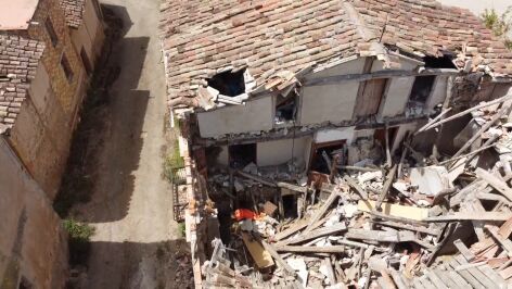  Las termitas arrasan con un pueblo de Burgos 