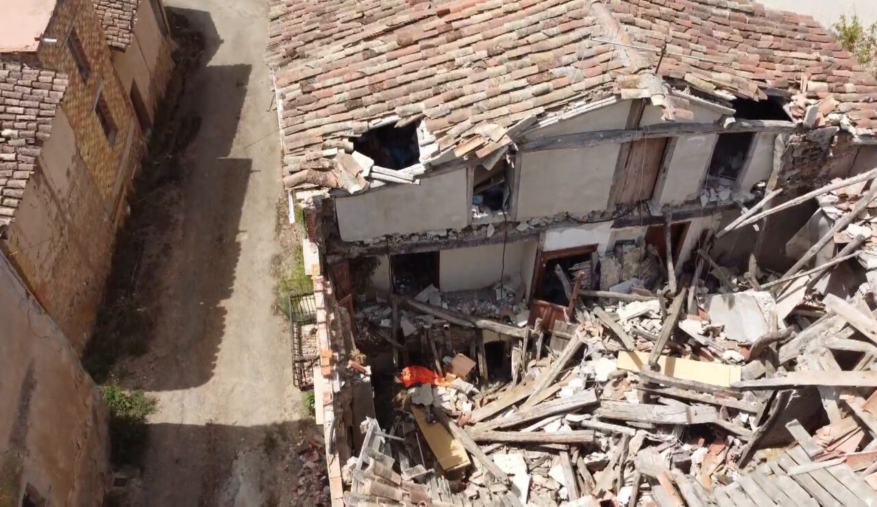  Las termitas arrasan con un pueblo de Burgos 