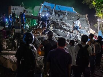 Rescatistas en Colombia