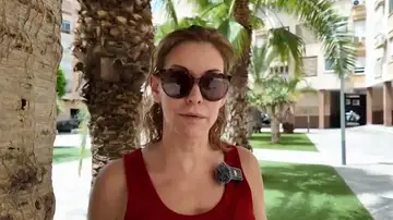 La experiencia de Mercedes López, una exdipatada que perdió la vista por mirar fíjamenet al sol durante un eclipse La experiencia de Mercedes López, una exdipatada que perdió la vista por mirar fíjamenet al sol durante un eclipse