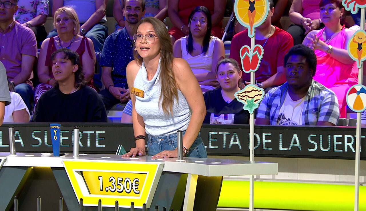 El eclipse solar llega con mucha suerte para Judit, que se lleva 1.350 euros en el primer panel
