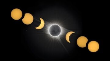 Un eclipse solar total en una imagen de archivo.