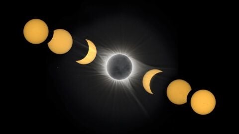Un eclipse solar total en una imagen de archivo.