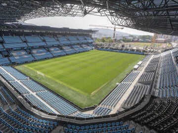 Vista del estadio municipal de Bala&iacute;dos.