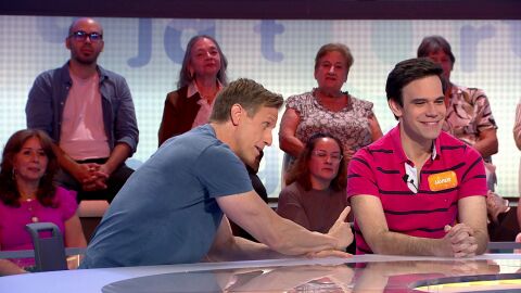 &ldquo;Nos hemos visto en pa&ntilde;os menores&rdquo;: &Oacute;scar Mart&iacute;nez y Javier destapan su ins&oacute;lita conexi&oacute;n antes de Pasapalabra