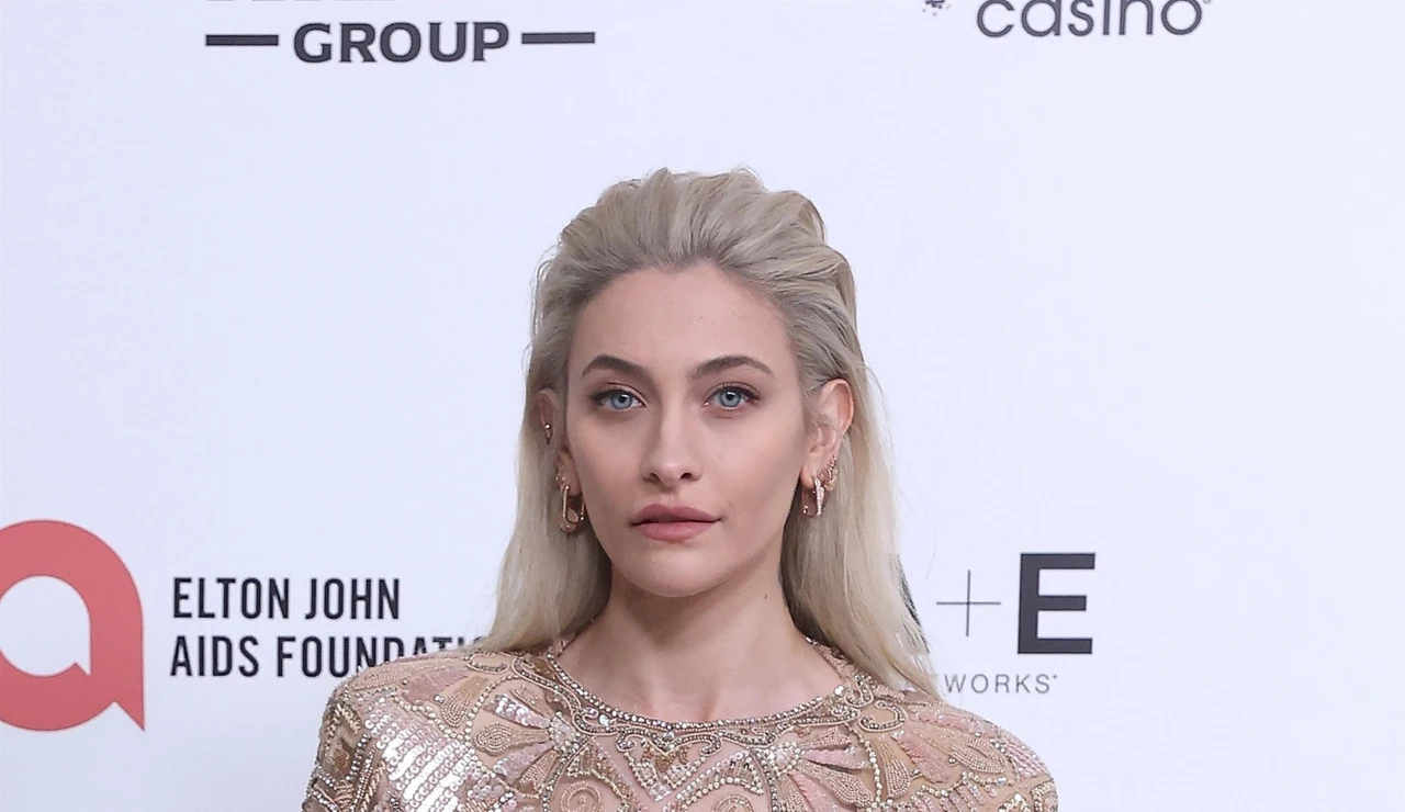 Paris Jackson posando para la prensa