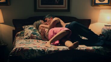 &iexcl;Por fin! Valentina y Andr&eacute;s se dejan llevar por la pasi&oacute;n y viven una noche que jam&aacute;s olvidar&aacute;n 