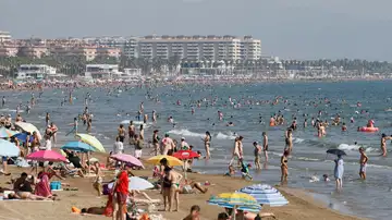 Imagen de la playa de las Arenas en Valencia Imagen de la playa de las Arenas en Valencia