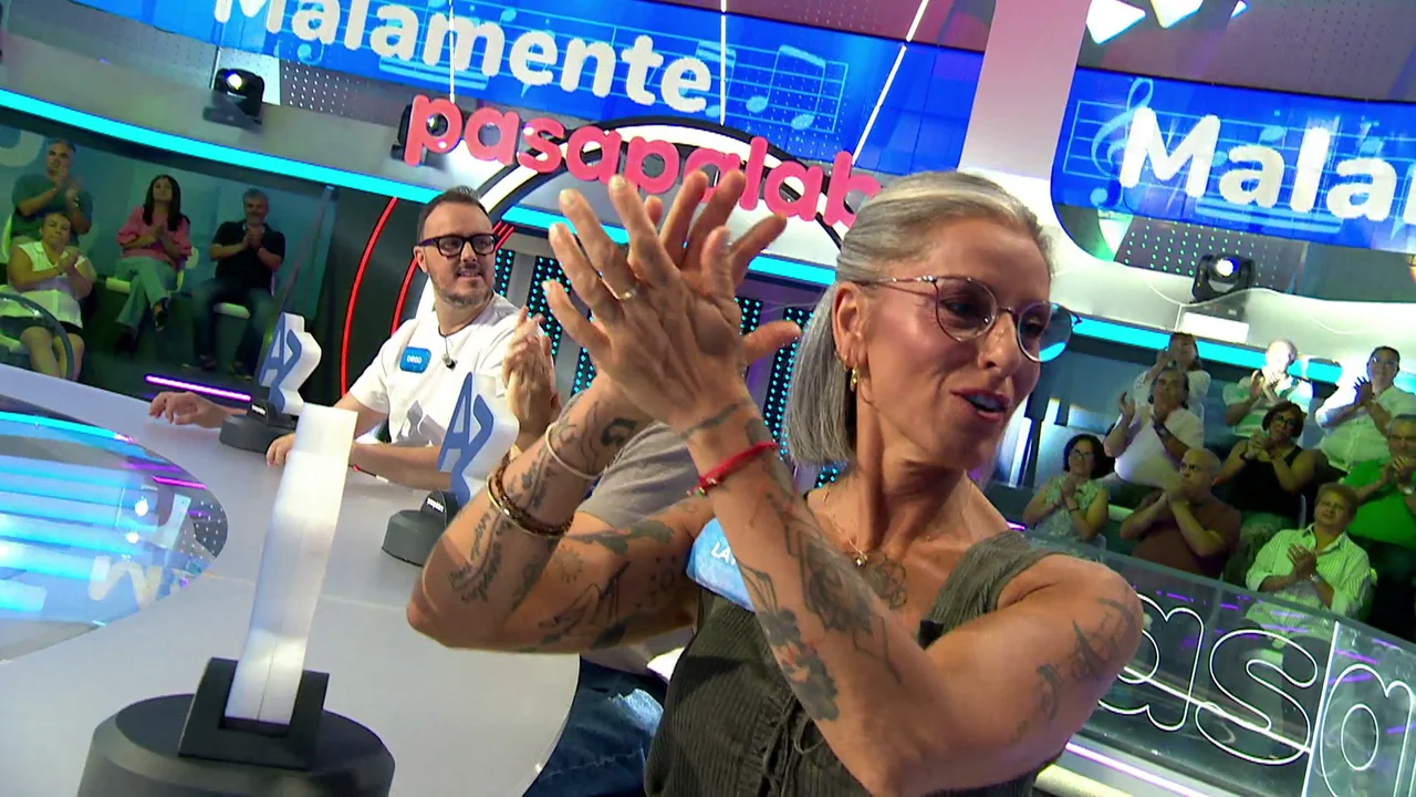 La Mari de Chambao no falla con Rosalía y su ‘Malamente’ en Pasapalabra