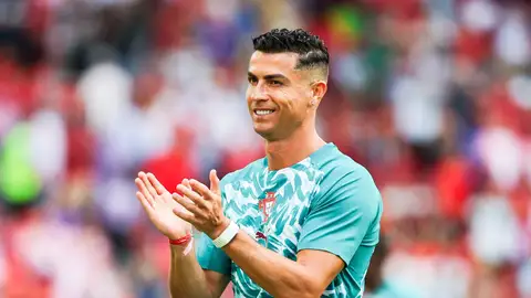 Cristiano Ronaldo Cristiano Ronaldo