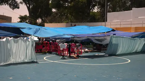 Migrants in Spain - Ceuta 15 August 2026, Spain, Ceuta: A makeshift shelter made of tarps for women and girls. The Spanish exclave in North Africa remains one of the hotspots for migration flows between the African continent and the European Union. Photo: Sven Kaeuler/dpa 15/08/2026 ONLY FOR USE IN SPAIN