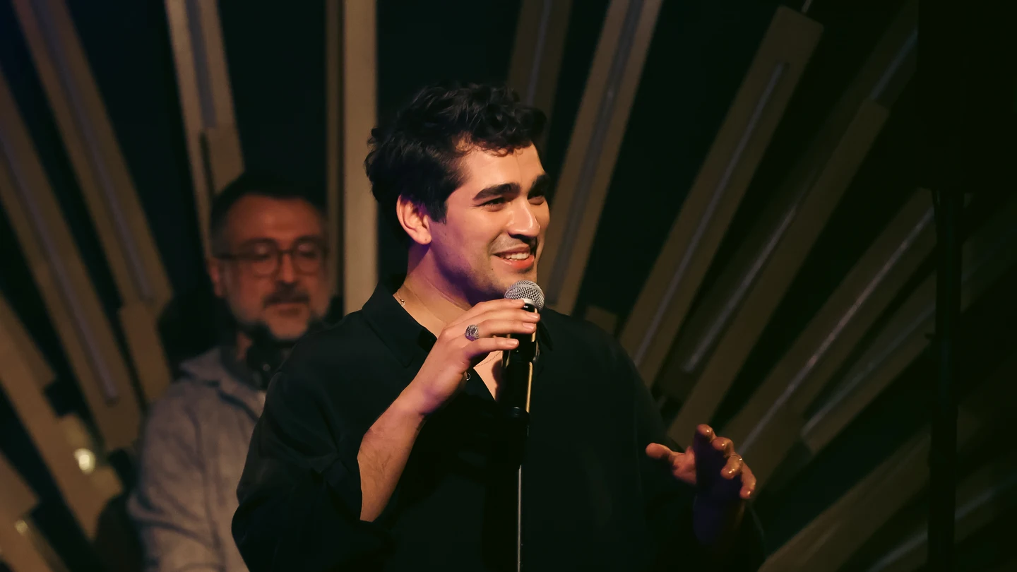 Ferit en Una nueva vida Ferit en Una nueva vida