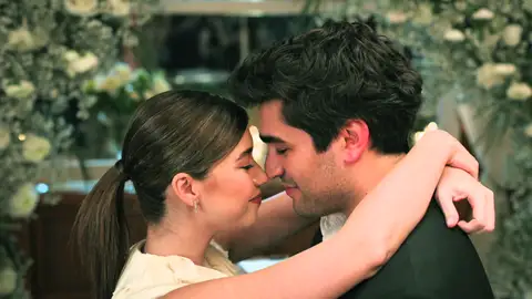 Seyran y Ferit en Una nueva vida Seyran y Ferit en Una nueva vida