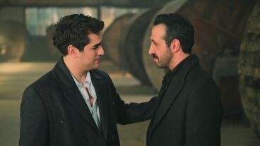 Ferit y Abidin en Una nueva vida