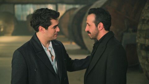Ferit y Abidin en Una nueva vida
