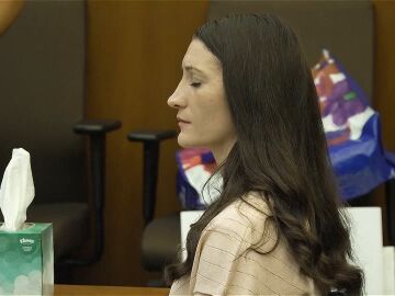 Arranca el juicio contra Lindsay Clancy, la mujer que estrangul&oacute; a sus tres hijos 