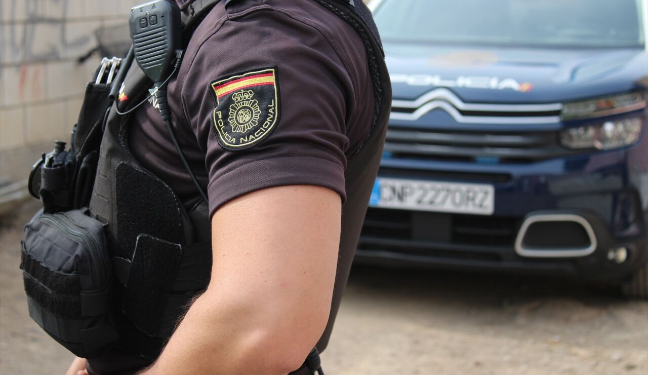 Polic&iacute;a Nacional