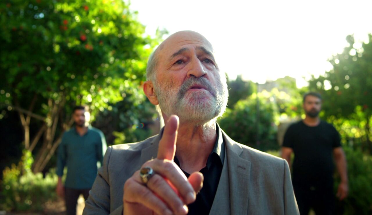 Ecmel vuelve a la mansi&oacute;n Albora dispuesto a todo: &ldquo;Te has cavado tu propia tumba, Sadakat&rdquo; 