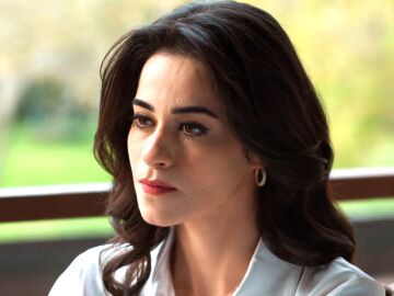 Merve Nur Bengi es Sedef, la mujer dispuesta a desestabilizar el matrimonio de Serhat y Berrak