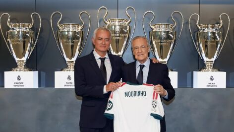 Jos&eacute; Mourinho, presentado con el Real Madrid