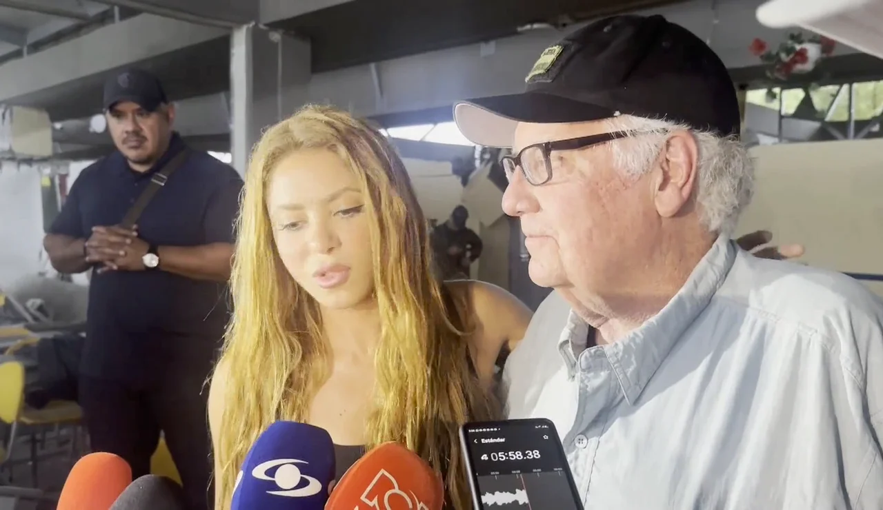 Shakira se vuelca con Colombia tras el terremoto