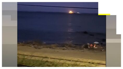 Cientos de migrantes regresan a la playa del Trampol&iacute;n