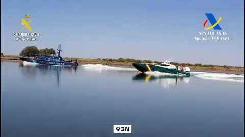 Detenidos 10 narcotraficantes en Huelva tras el ataque a tiros a una patrullera de la Guardia Civil Detenidos 10 narcotraficantes en Huelva tras el ataque a tiros a una patrullera de la Guardia Civil