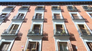 De 900 a 2.000€: el negocio de alquilar pisos por habitaciones que expulsa a los inquilinos
