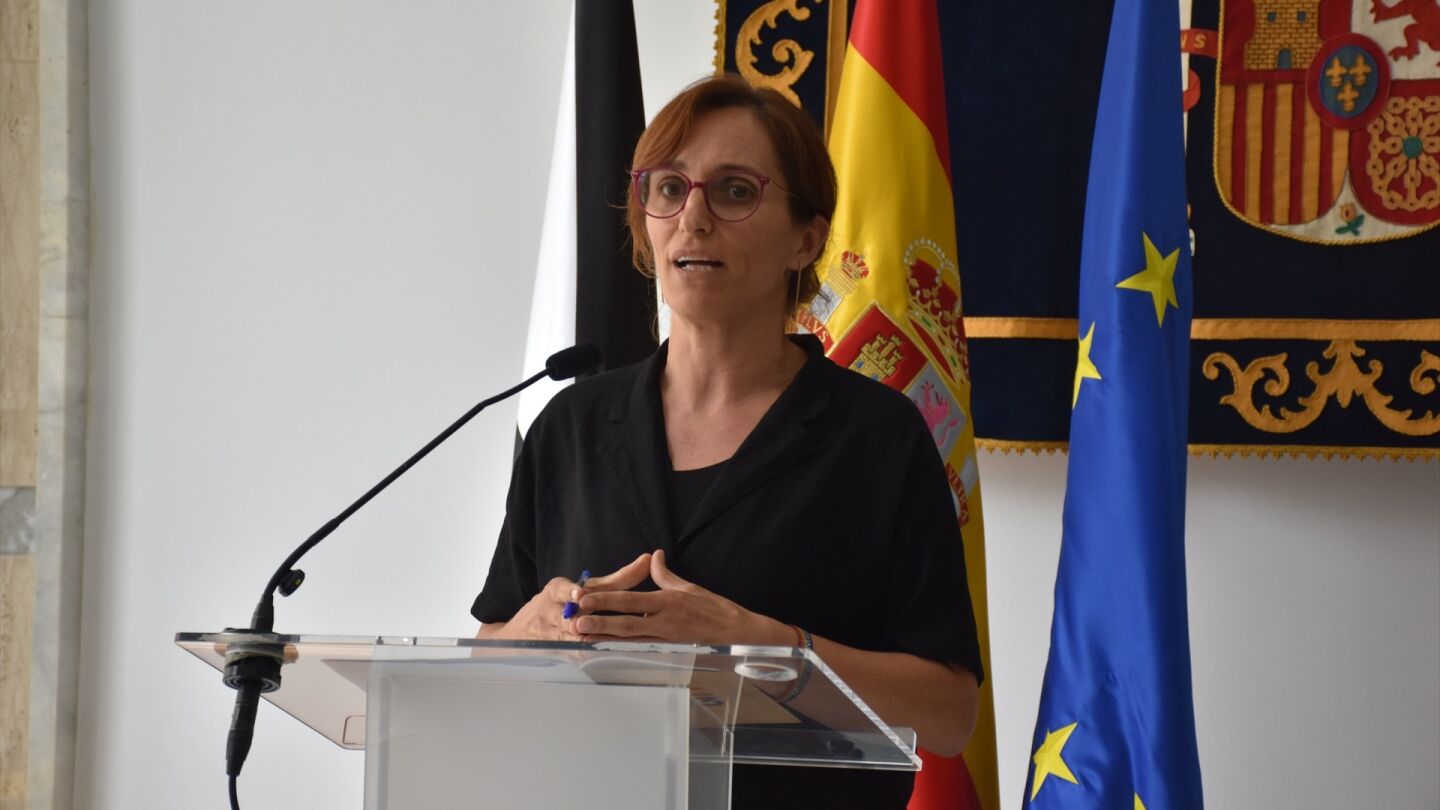 M&oacute;nica Garc&iacute;a responde a Feij&oacute;o sobre el confinamiento de migrantes en Ceuta: "Podr&iacute;a ser contraproducente"