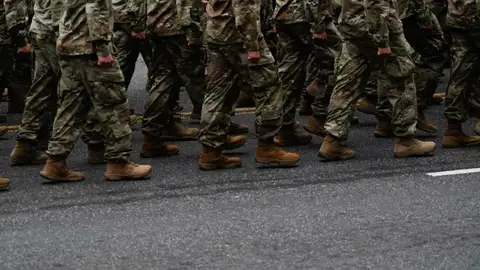 Irán aumenta su producción de armamento Irán aumenta su producción de armamento