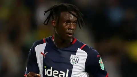 Quevin Castro en un partido con el West Bromwich Albion Quevin Castro en un partido con el West Bromwich Albion