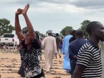 Im&aacute;genes de una mujer en Nigeria