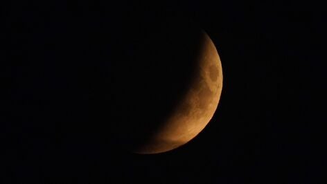 Un eclipse lunar visto desde Londres.