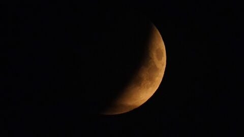 Un eclipse lunar visto desde Londres.