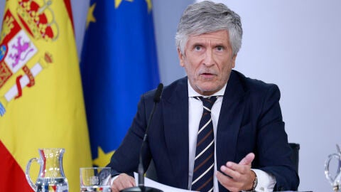 El ministro de Interior, Fernando Grande-Marlaska, durante la rueda de prensa convocada tras la reuni&oacute;n del Consejo de Ministros