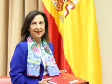 La ministra de Defensa, Margarita Robles, durante una comparecencia ante la Comisi&oacute;n de Defensa en el Congreso de los Diputados, a 25 de agosto de 2026, en Madrid (Espa&ntilde;a). La comparecencia tiene como objeto informar sobre la gesti&oacute;n de sus competencias en relaci&oacute;n a los hechos sucedidos en la Ciudad Aut&oacute;noma de Ceuta el d&iacute;a 30 de julio y en posterioridad. 25 AGOSTO 2026 Marta Fern&aacute;ndez / Europa Press 25/08/2026