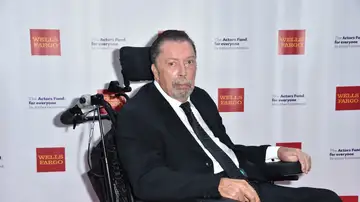 El actor Tim Curry El actor Tim Curry