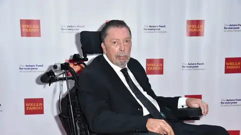 El actor Tim Curry El actor Tim Curry