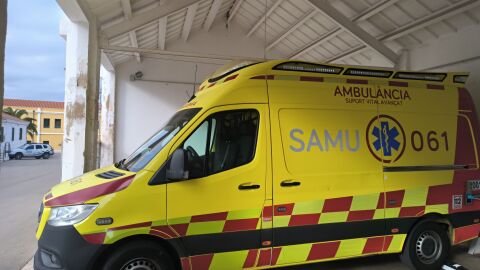 Ambulancia en Es Mercadal, Menorca