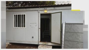 Imagen de las casas prefabricadas en las que residen los agentes 