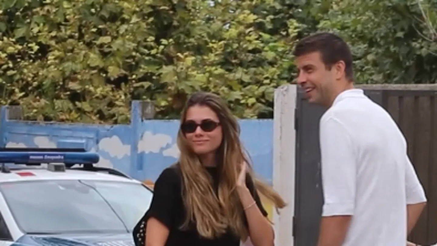 Gerard Piqué y Clara Chía Gerard Piqué y Clara Chía