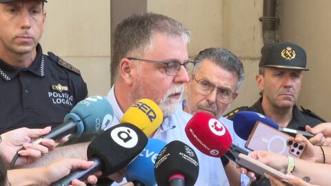 El alcalde de Villena, desolado tras el robo de las joyas del museo