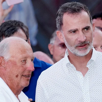 El rey Harald de Noruega con el rey Felipe en 2019