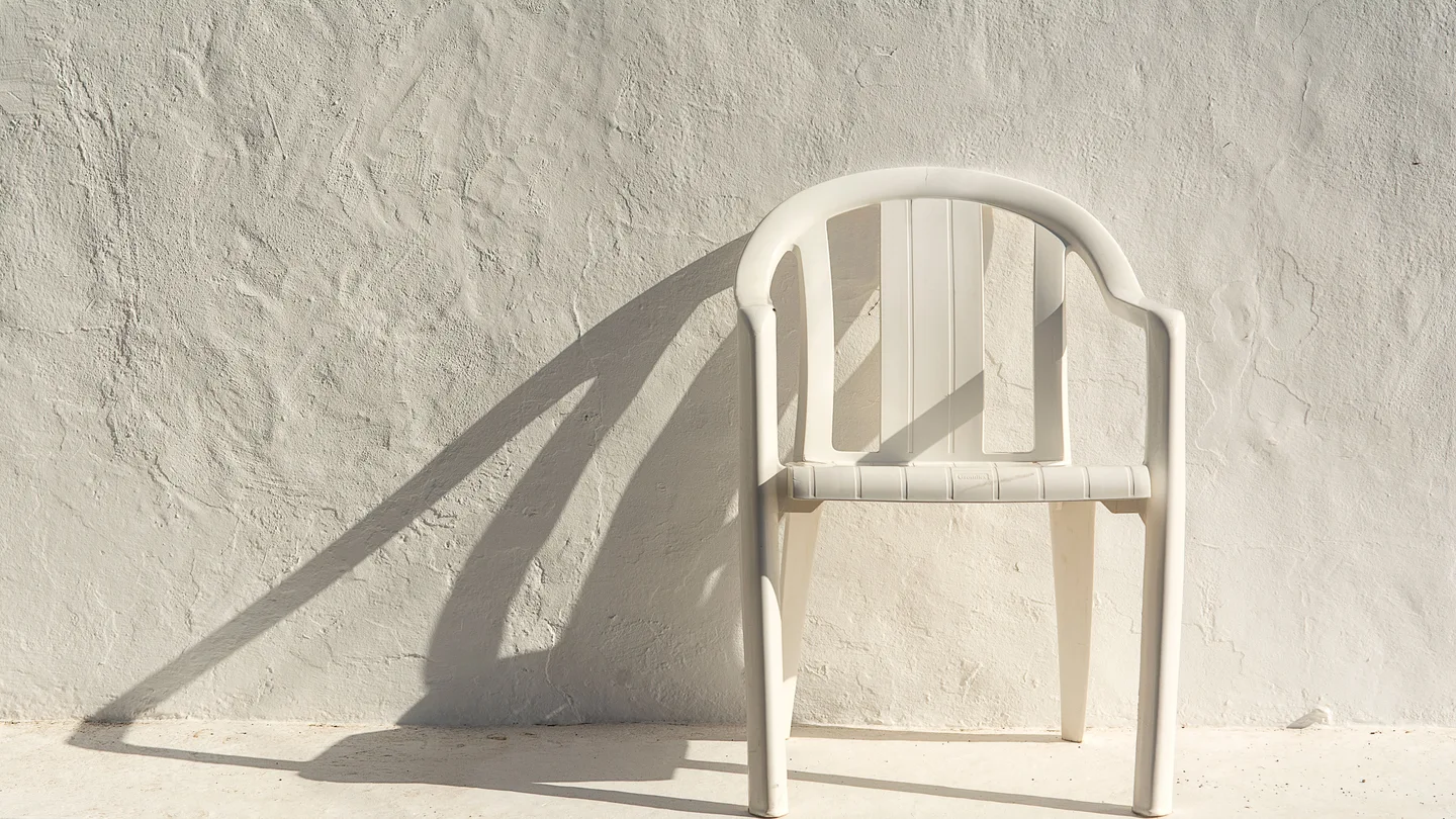Imagen de una silla de plástico Imagen de una silla de plástico