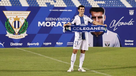 Morata en su presentaci&oacute;n con el CD Legan&eacute;s