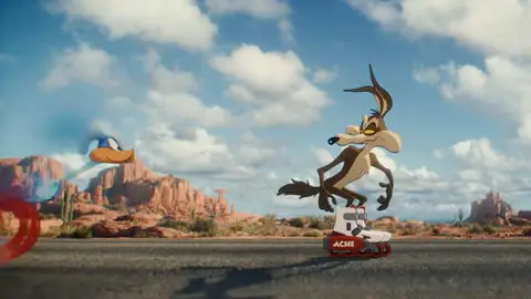 Escena de Coyote vs. Acme Escena de Coyote vs. Acme