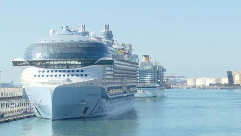 Cruceros en el puerto de Barcelona
