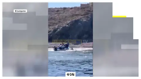 Una nueva embarcación con migrantes llega a las costas de Alicante Una nueva embarcación con migrantes llega a las costas de Alicante